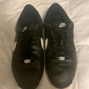 Nike Cortez size 11.5